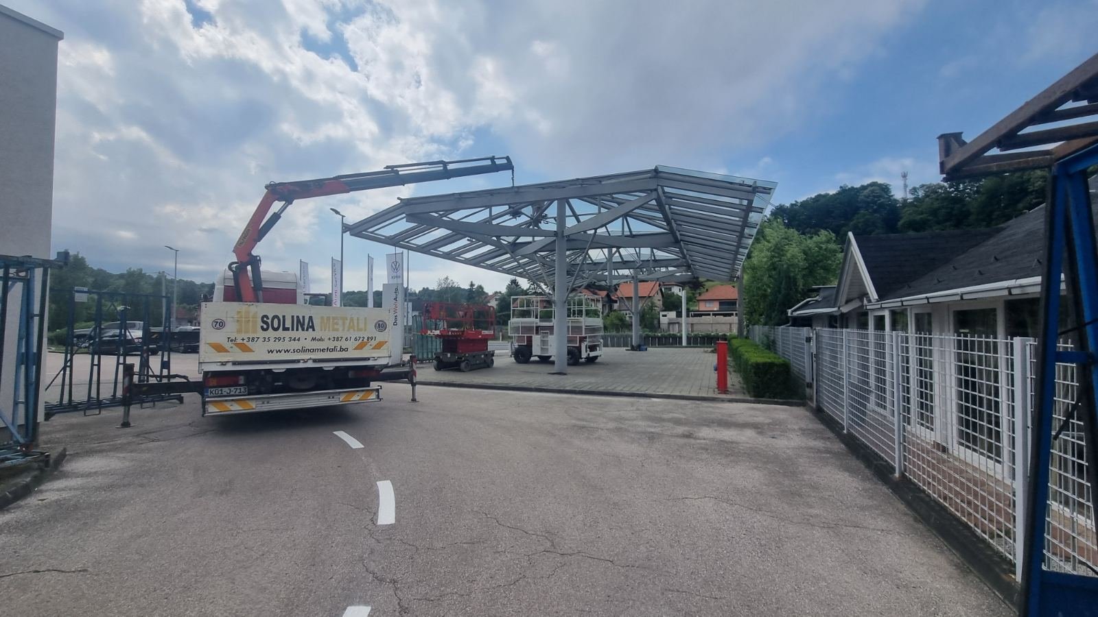 Čelična nadstrešnica za parking