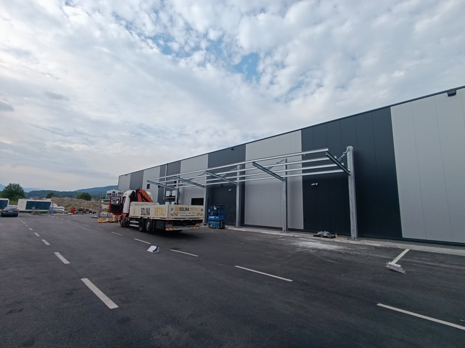Izrada metalne nadstrešnice