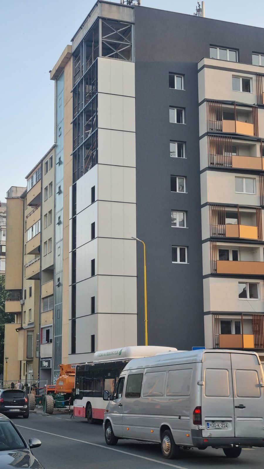 Montaža metalnog stepeništa